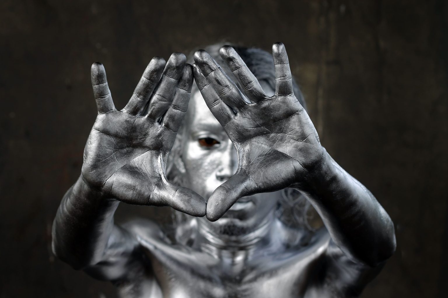 Mitómano: qué es y por qué la mentira puede convertirse en un hábito